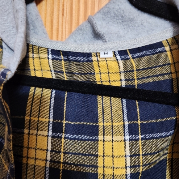 Mens plaid button hoodies - Picture 3 of 7